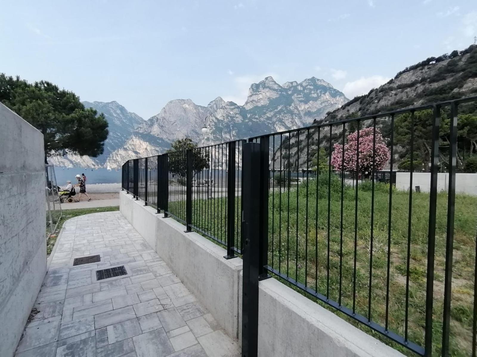 Torbole Lake Front توربولي المظهر الخارجي الصورة