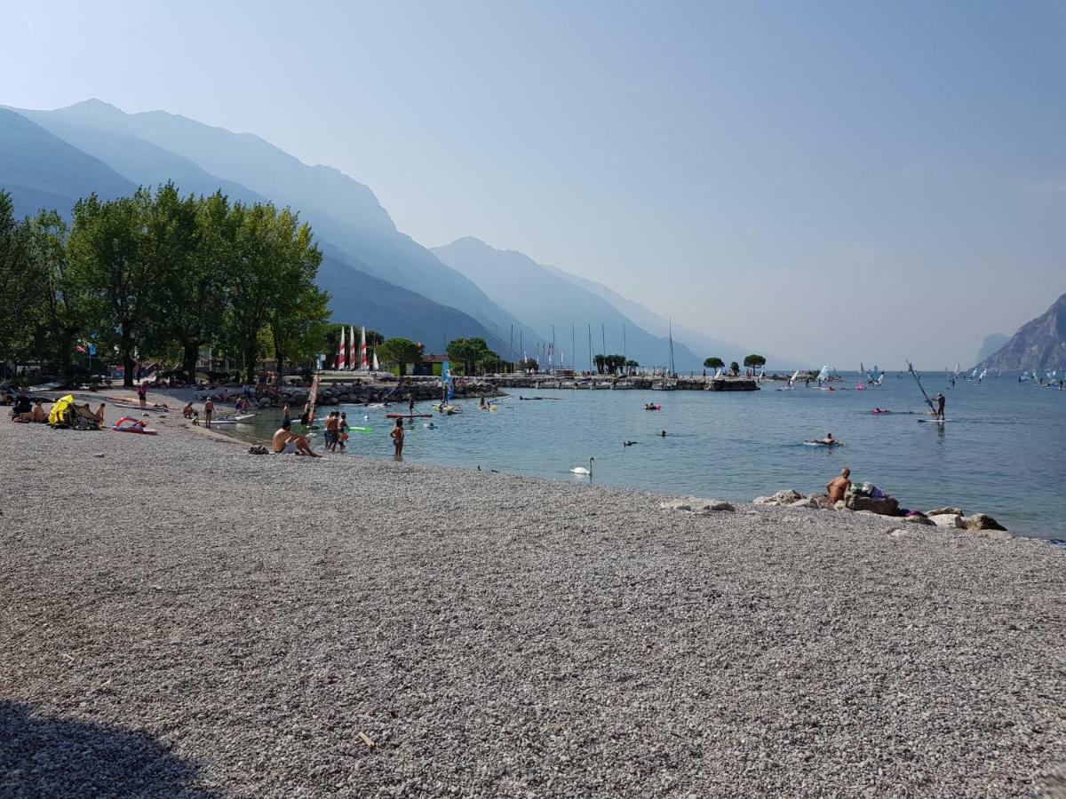 Torbole Lake Front توربولي المظهر الخارجي الصورة